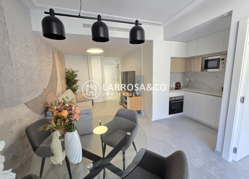 Reventa - Apartamento - Torrevieja - Estacion de autobuses