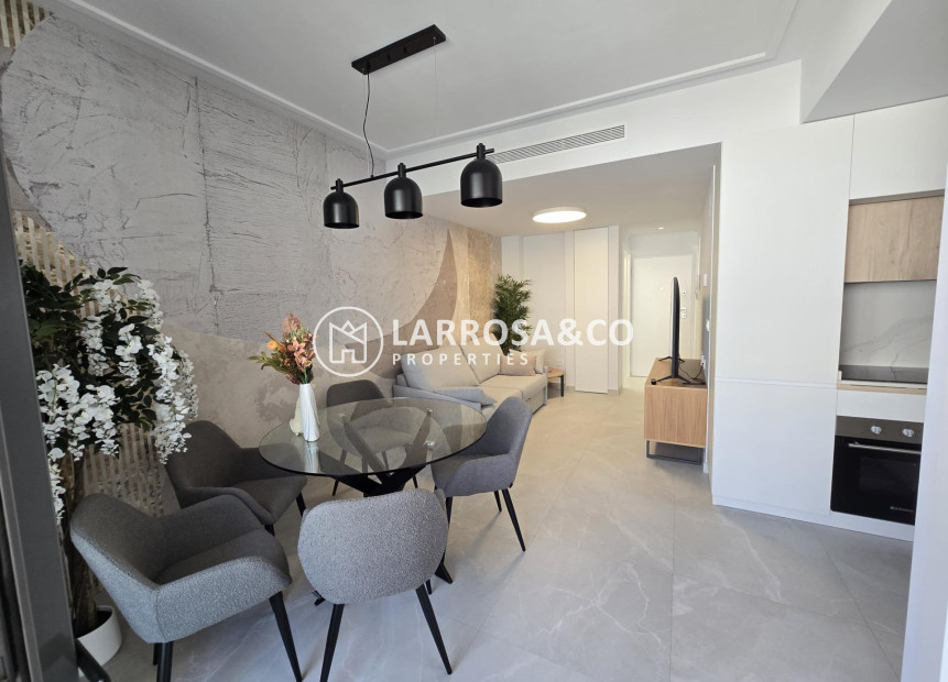 Reventa - Apartamento - Torrevieja - Estacion de autobuses