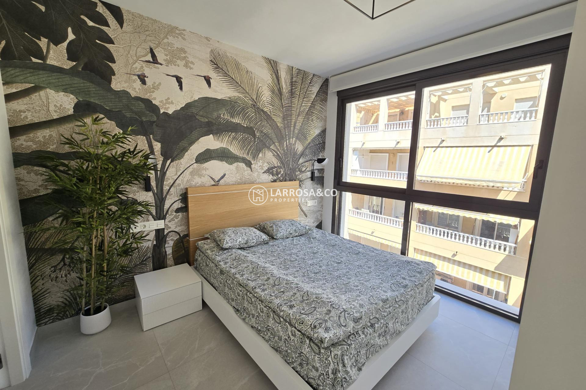 Reventa - Apartamento - Torrevieja - Estacion de autobuses