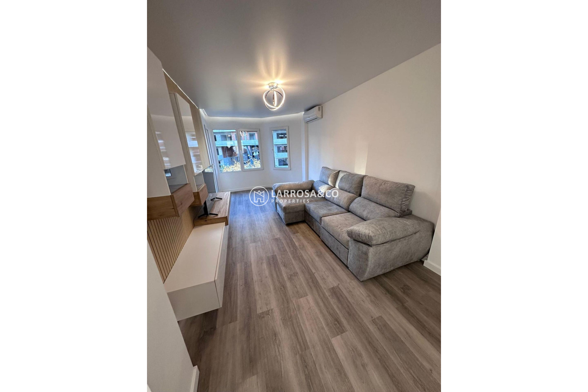 Reventa - Apartamento - Torrevieja - Estacion de autobuses