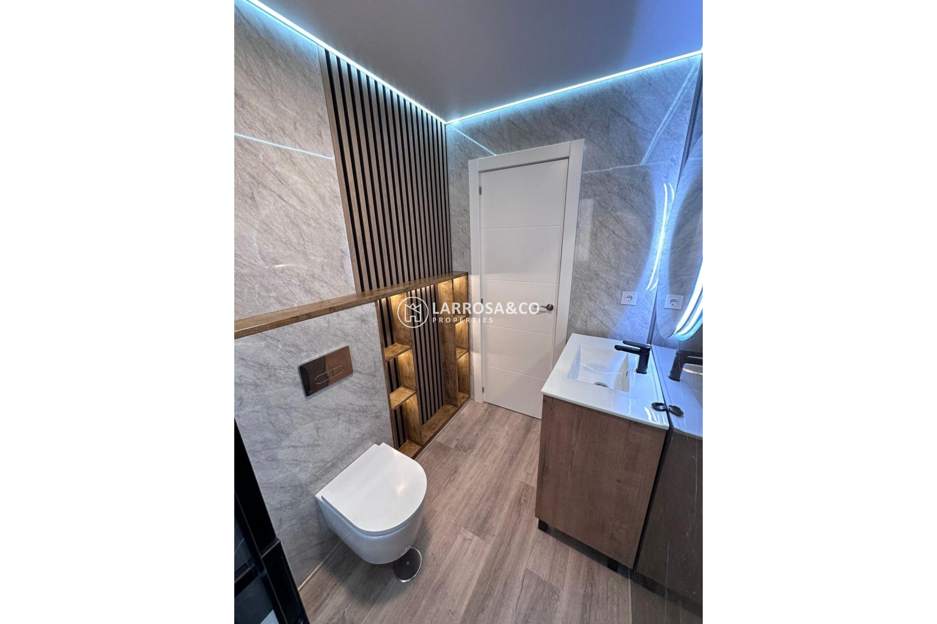 Reventa - Apartamento - Torrevieja - Estacion de autobuses