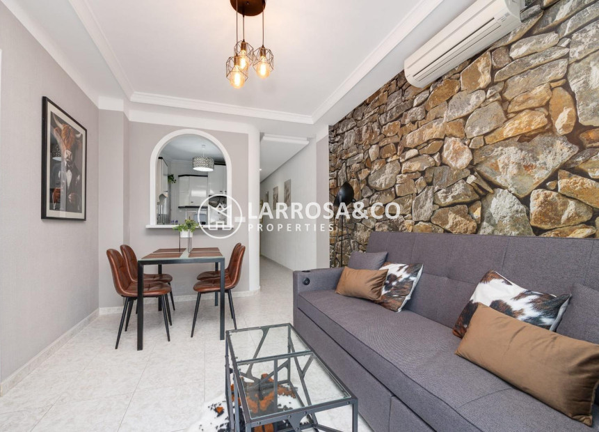 Reventa - Apartamento - Torrevieja - Estacion de autobuses