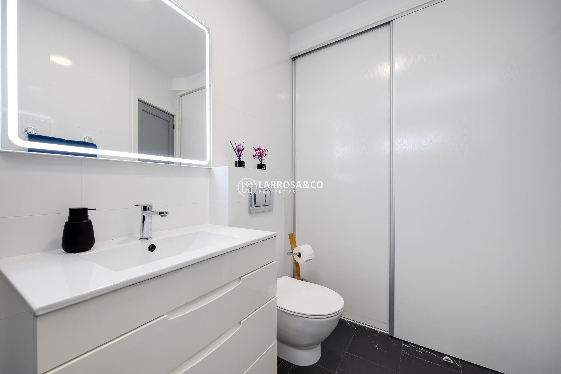 Reventa - Apartamento - Torrevieja - La Mata