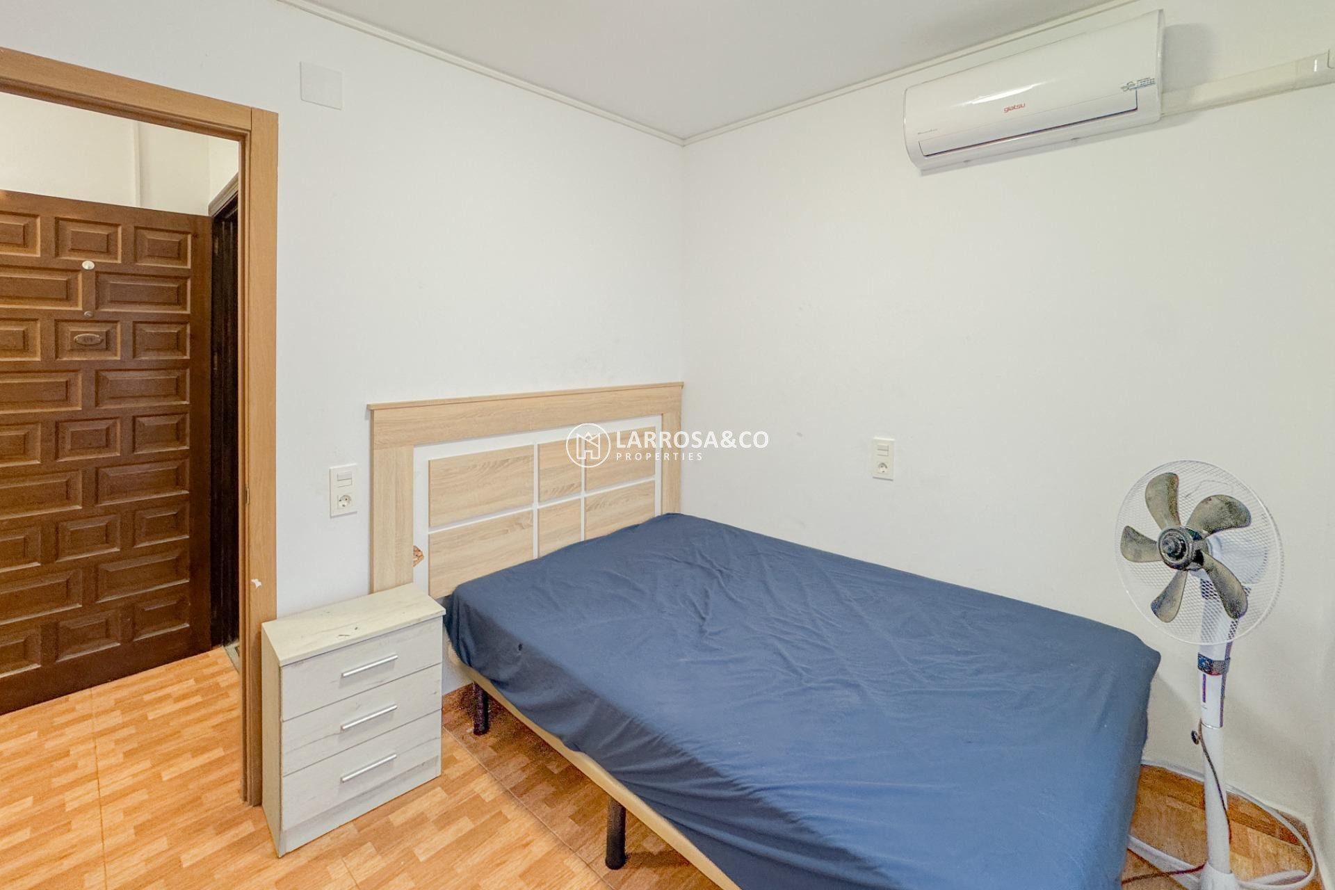 Reventa - Apartamento - Torrevieja - La Mata