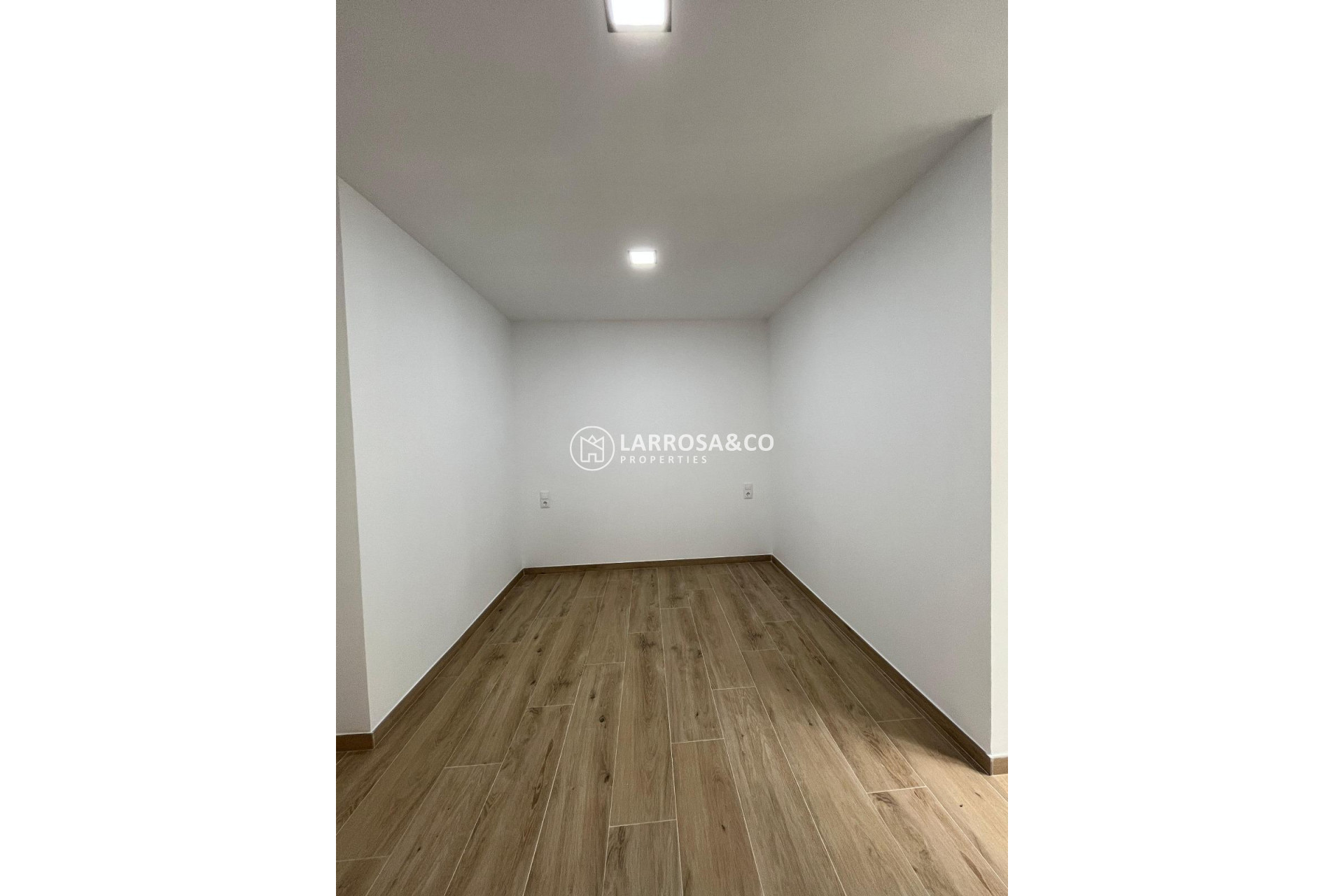 Reventa - Apartamento - Torrevieja - La Mata