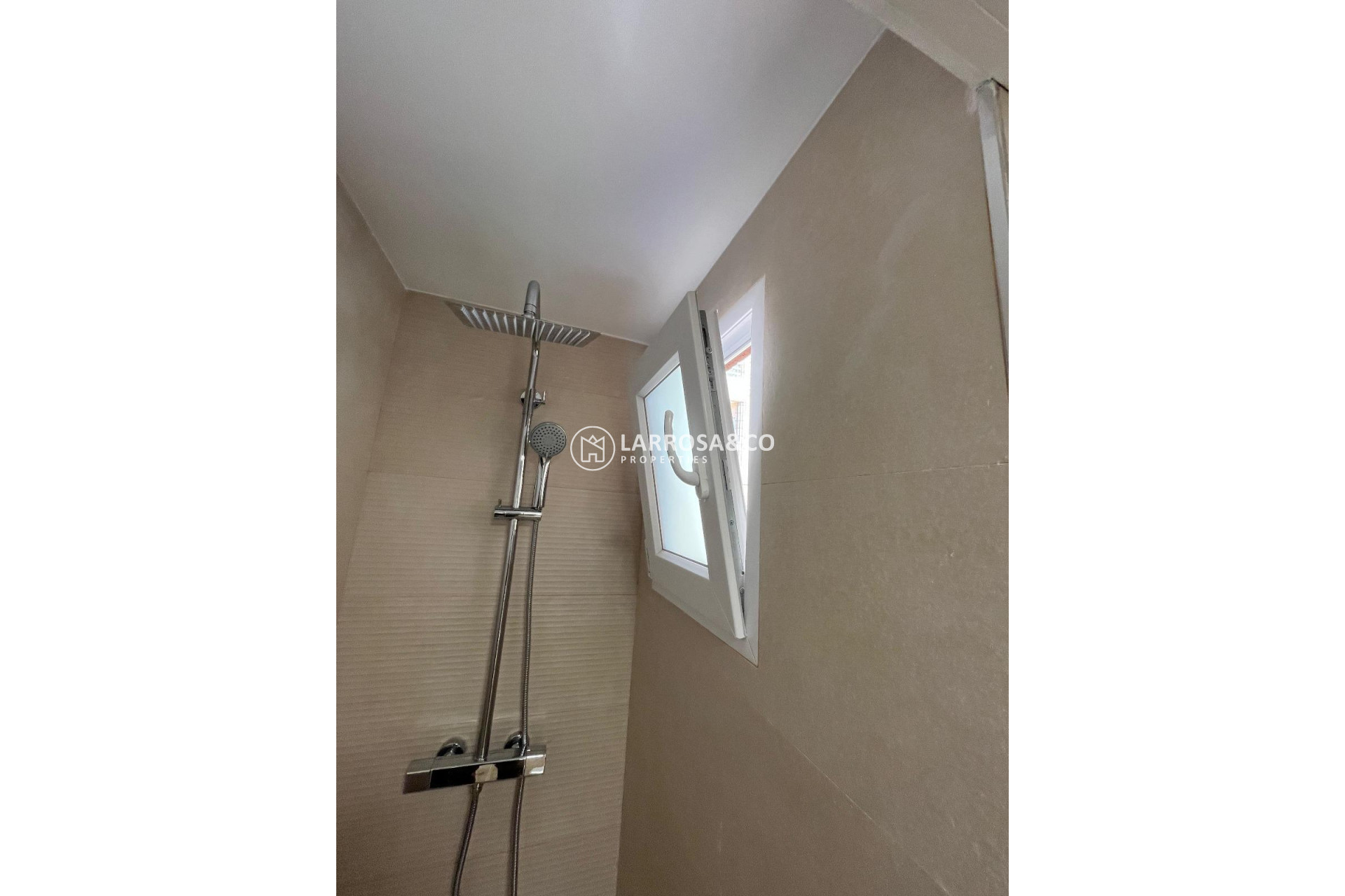 Reventa - Apartamento - Torrevieja - La Mata