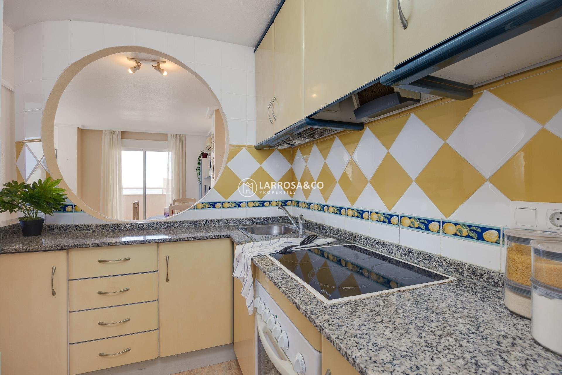 Reventa - Apartamento - Torrevieja - La veleta