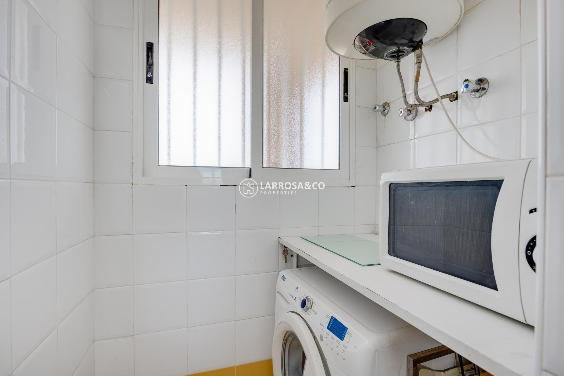 Reventa - Apartamento - Torrevieja - La veleta