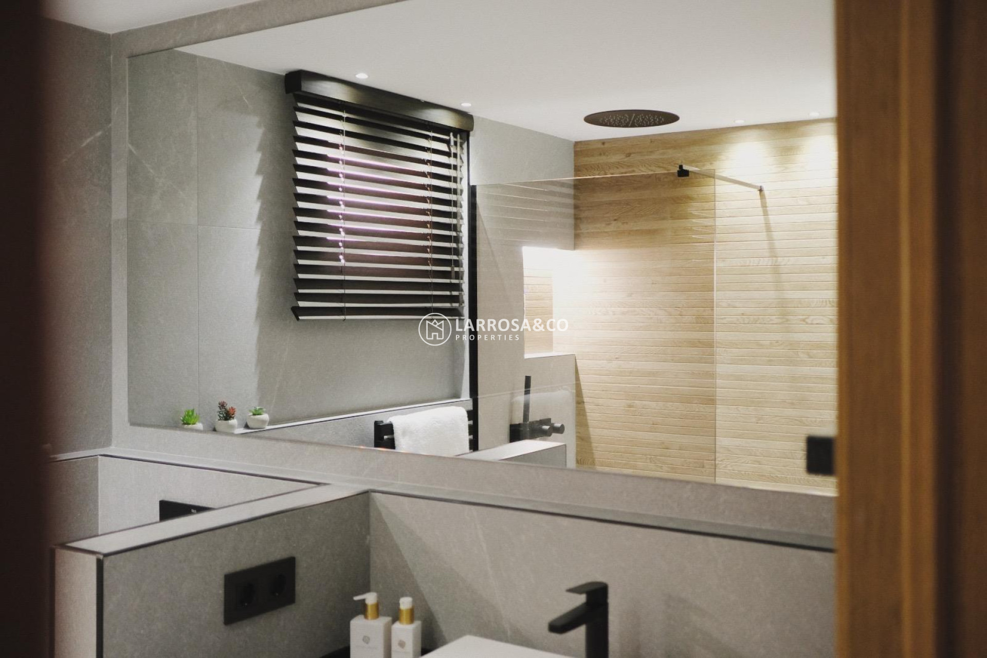 Reventa - Apartamento - Torrevieja - La veleta