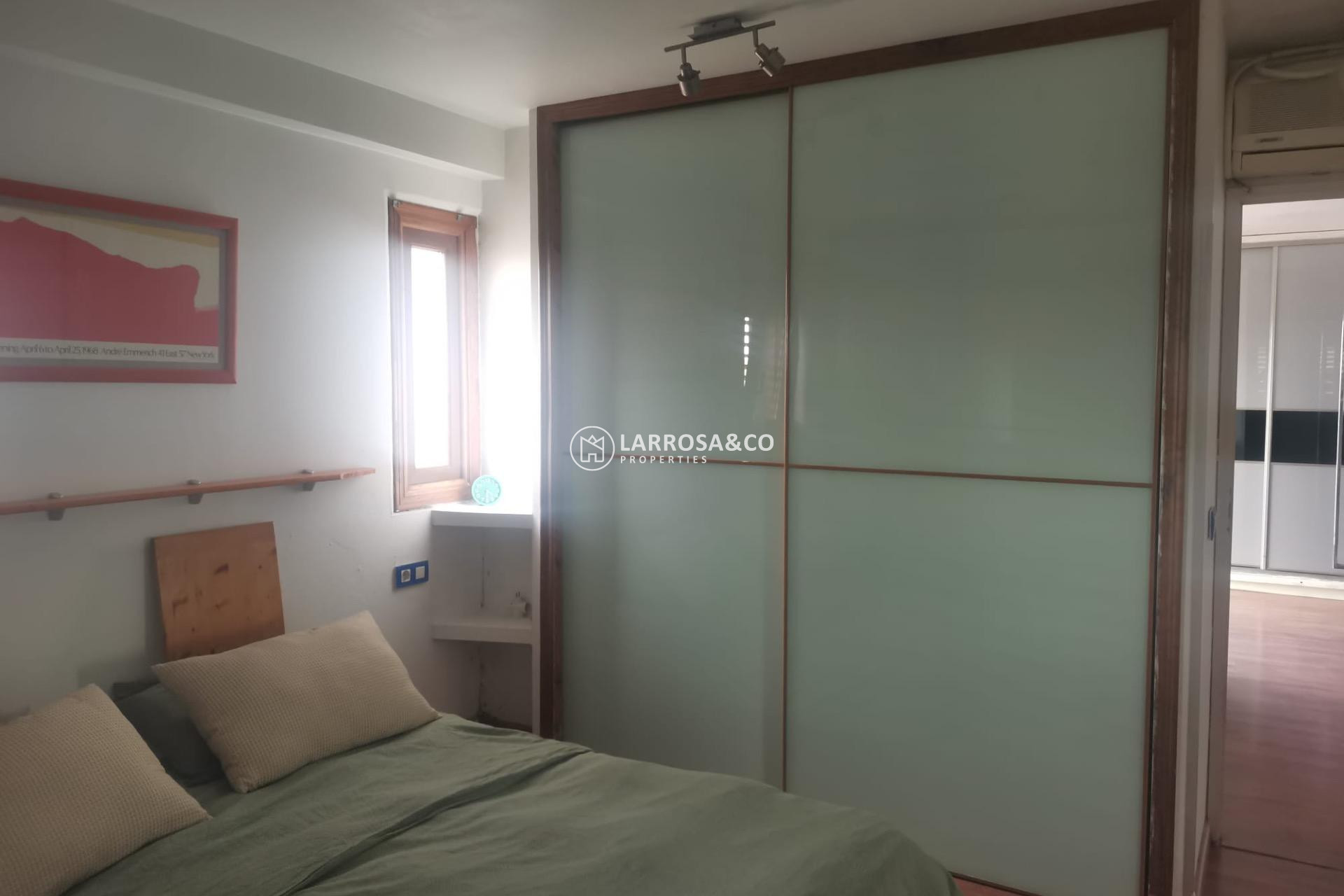 Reventa - Apartamento - Torrevieja - La veleta