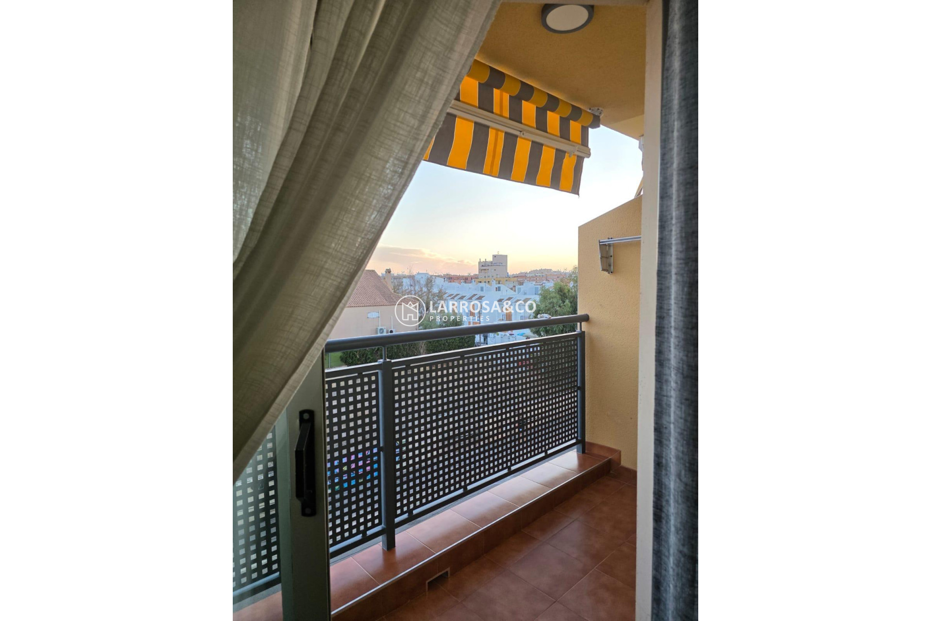 Reventa - Apartamento - Torrevieja - Nueva Torrevieja
