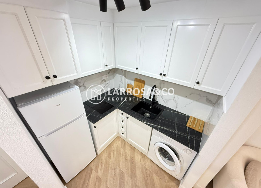 Reventa - Apartamento - Torrevieja - Parque de las Naciones