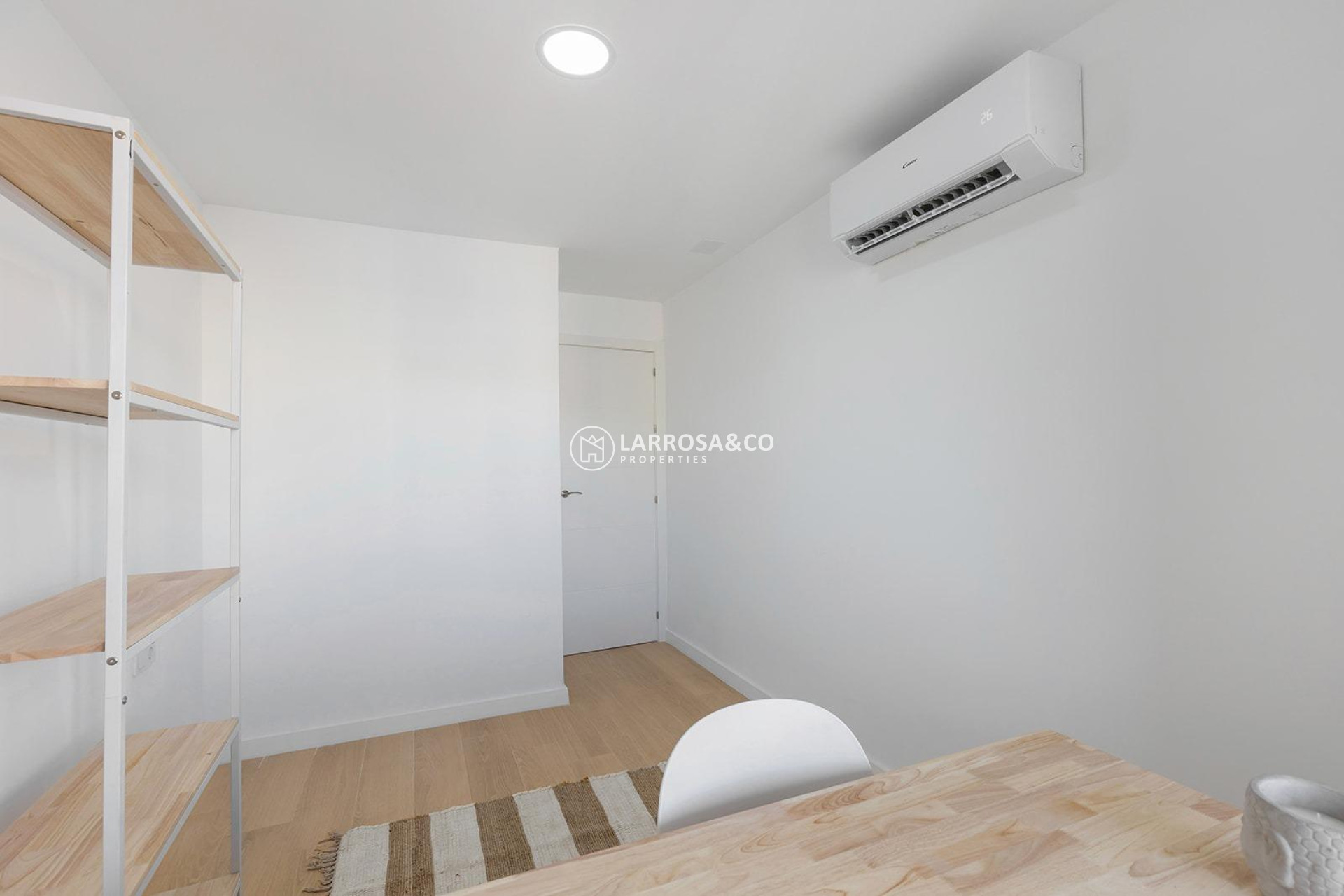 Reventa - Apartamento - Torrevieja - Playa de los Naufragos