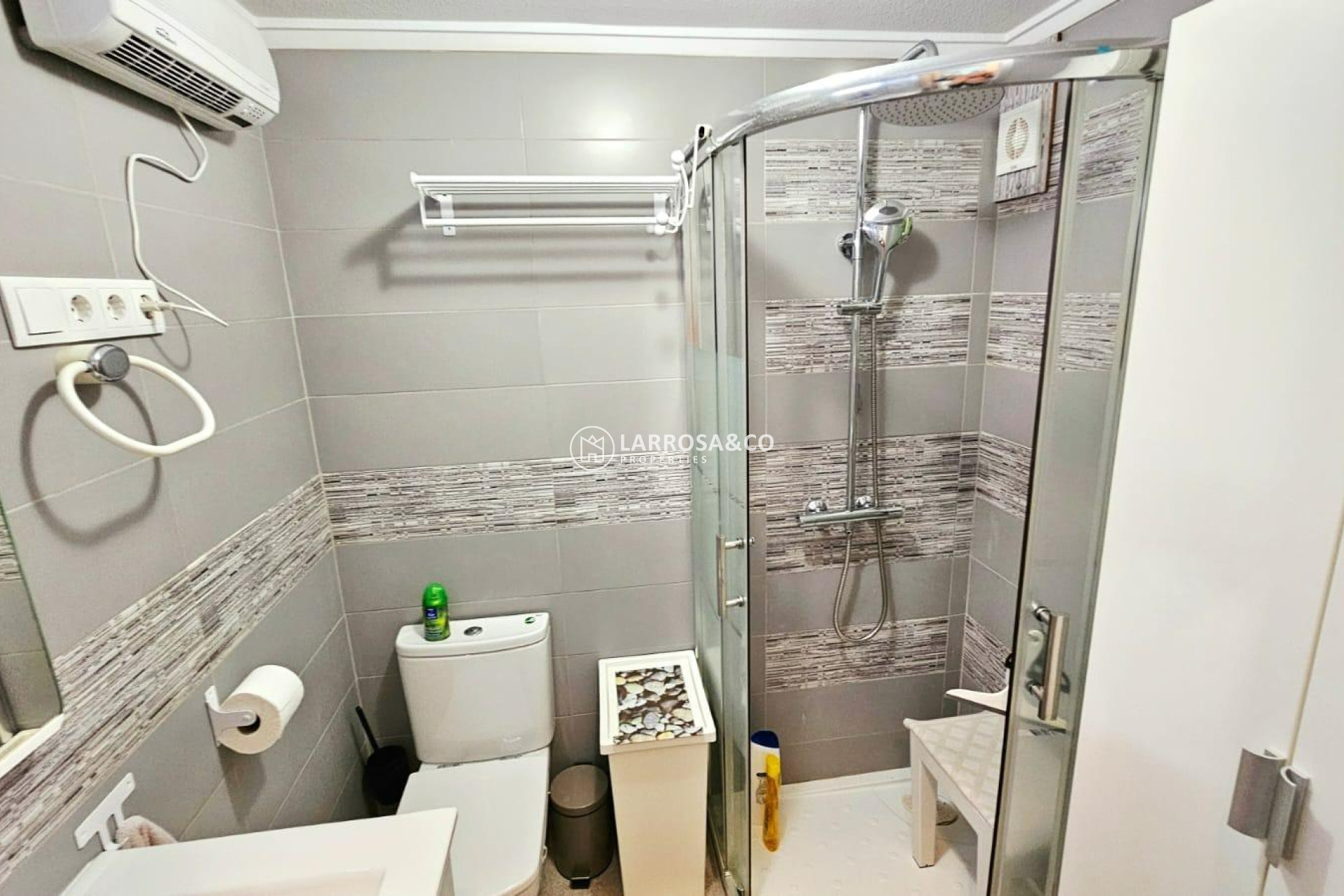 Reventa - Apartamento - Torrevieja - Playa de los Naufragos