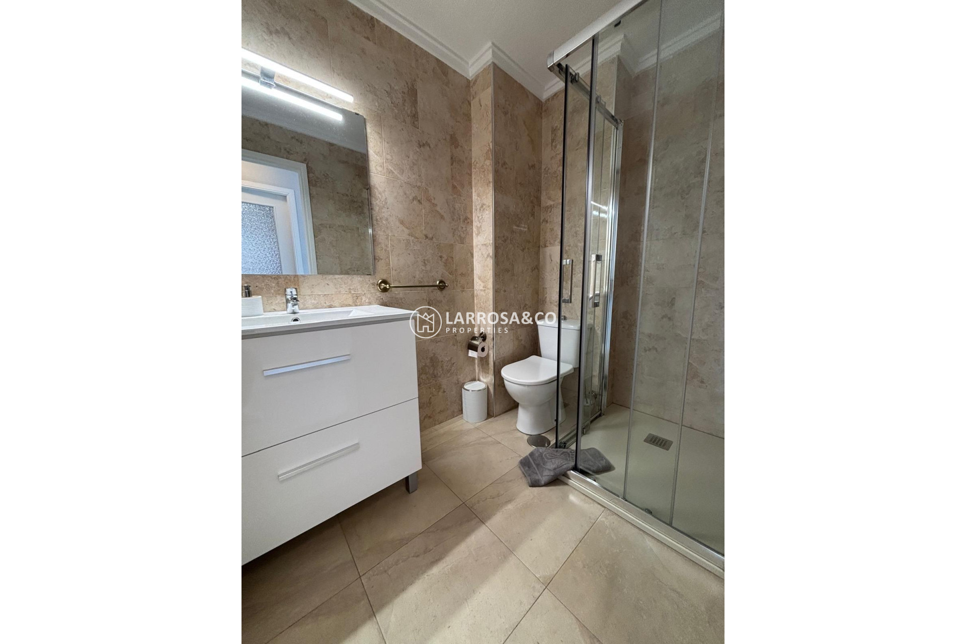 Reventa - Apartamento - Torrevieja - Playa de los Naufragos