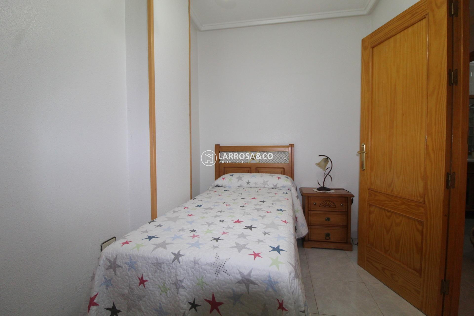 Reventa - Apartamento - Torrevieja - Playa del cura