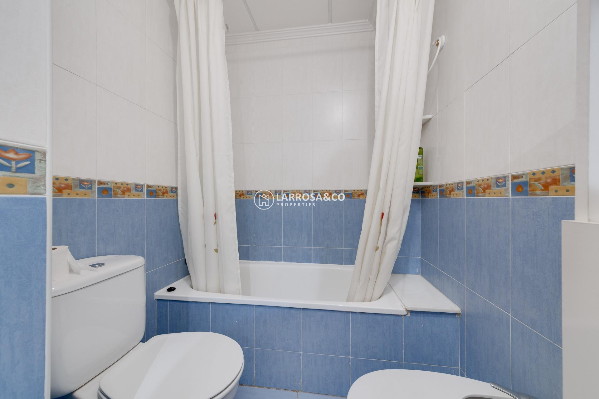 Reventa - Apartamento - Torrevieja - Playa del cura