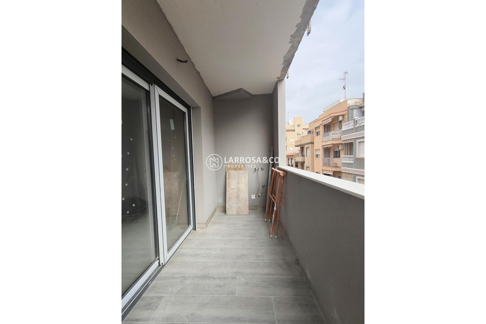 Reventa - Apartamento - Torrevieja - Playa del cura