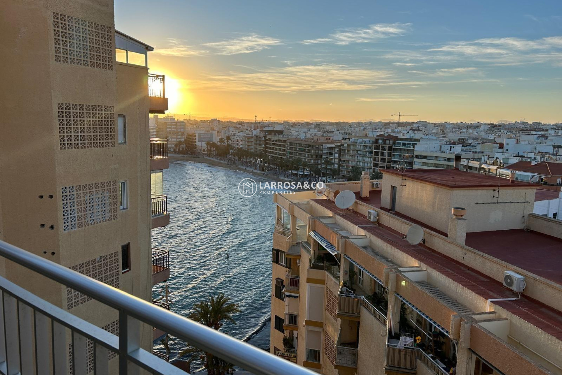 Reventa - Apartamento - Torrevieja - Playa del cura