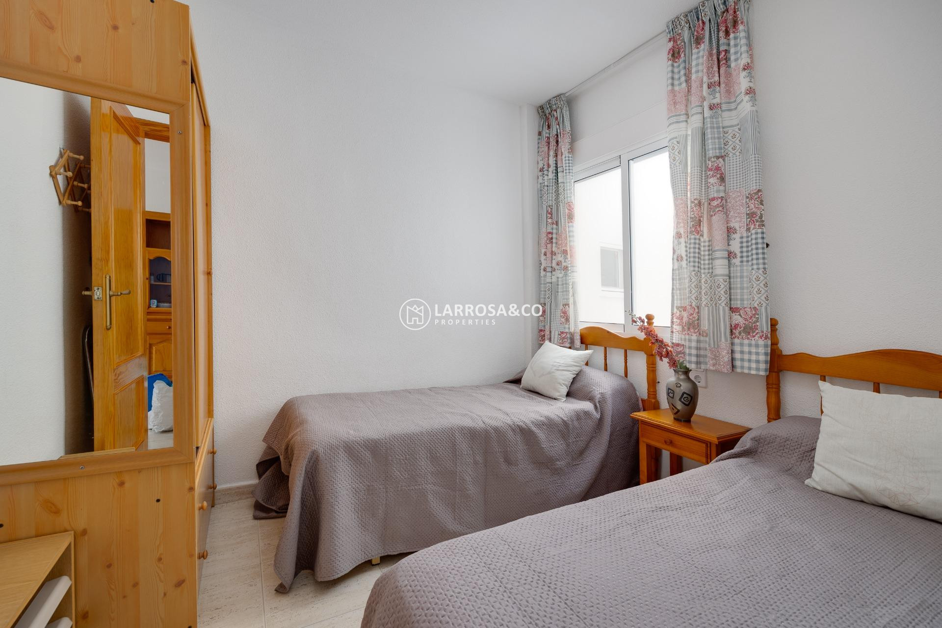 Reventa - Apartamento - Torrevieja - Playa del cura