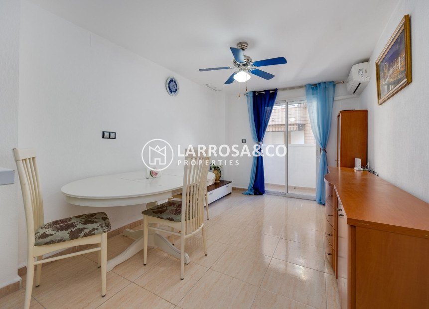 Reventa - Apartamento - Torrevieja - Playa del cura
