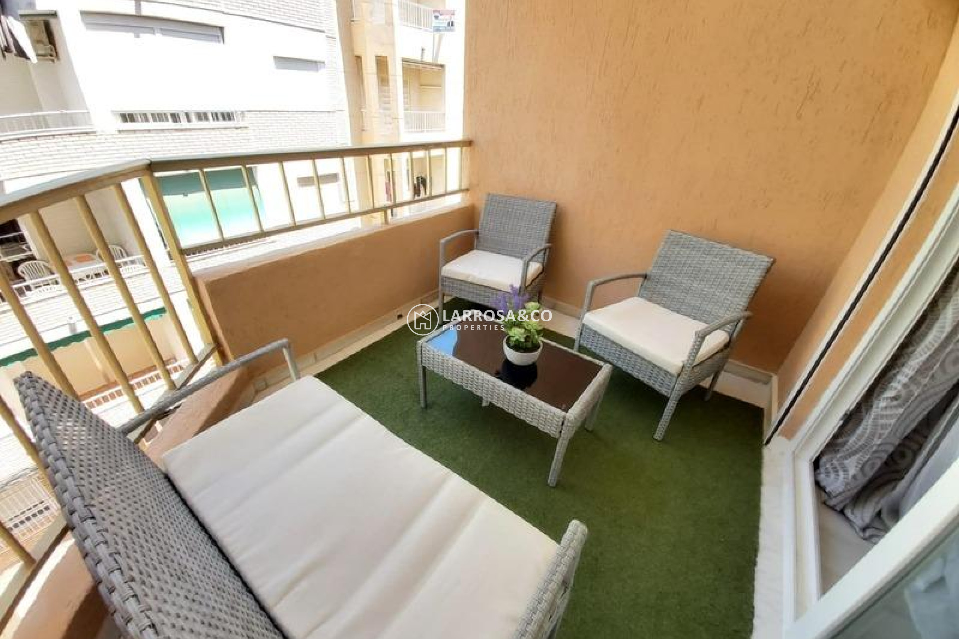 Reventa - Apartamento - Torrevieja - Playa del cura