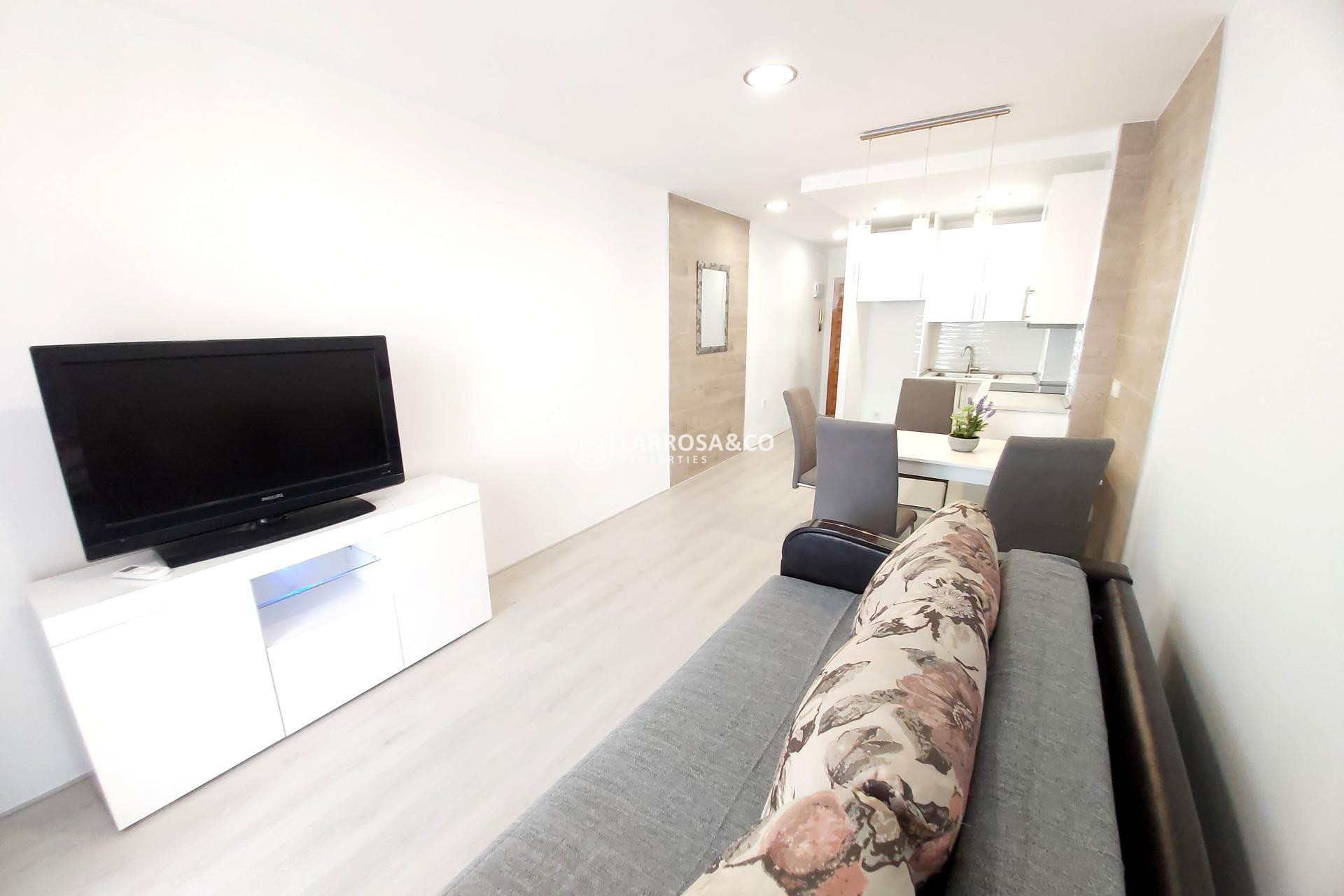 Reventa - Apartamento - Torrevieja - Playa del cura