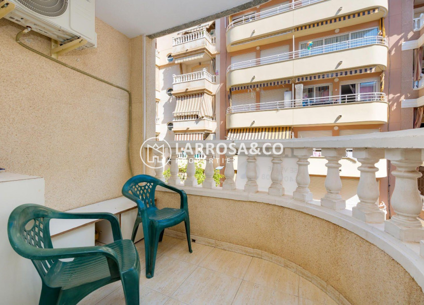 Reventa - Apartamento - Torrevieja - Playa del cura