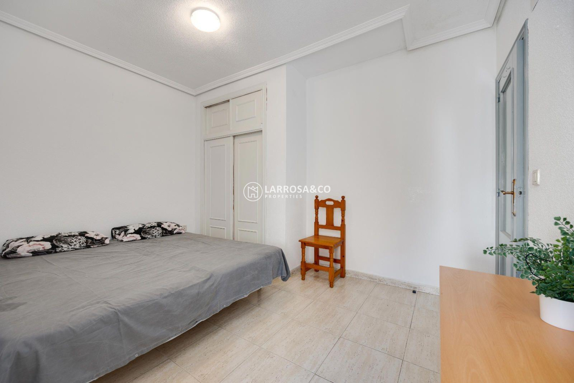 Reventa - Apartamento - Torrevieja - Playa del cura