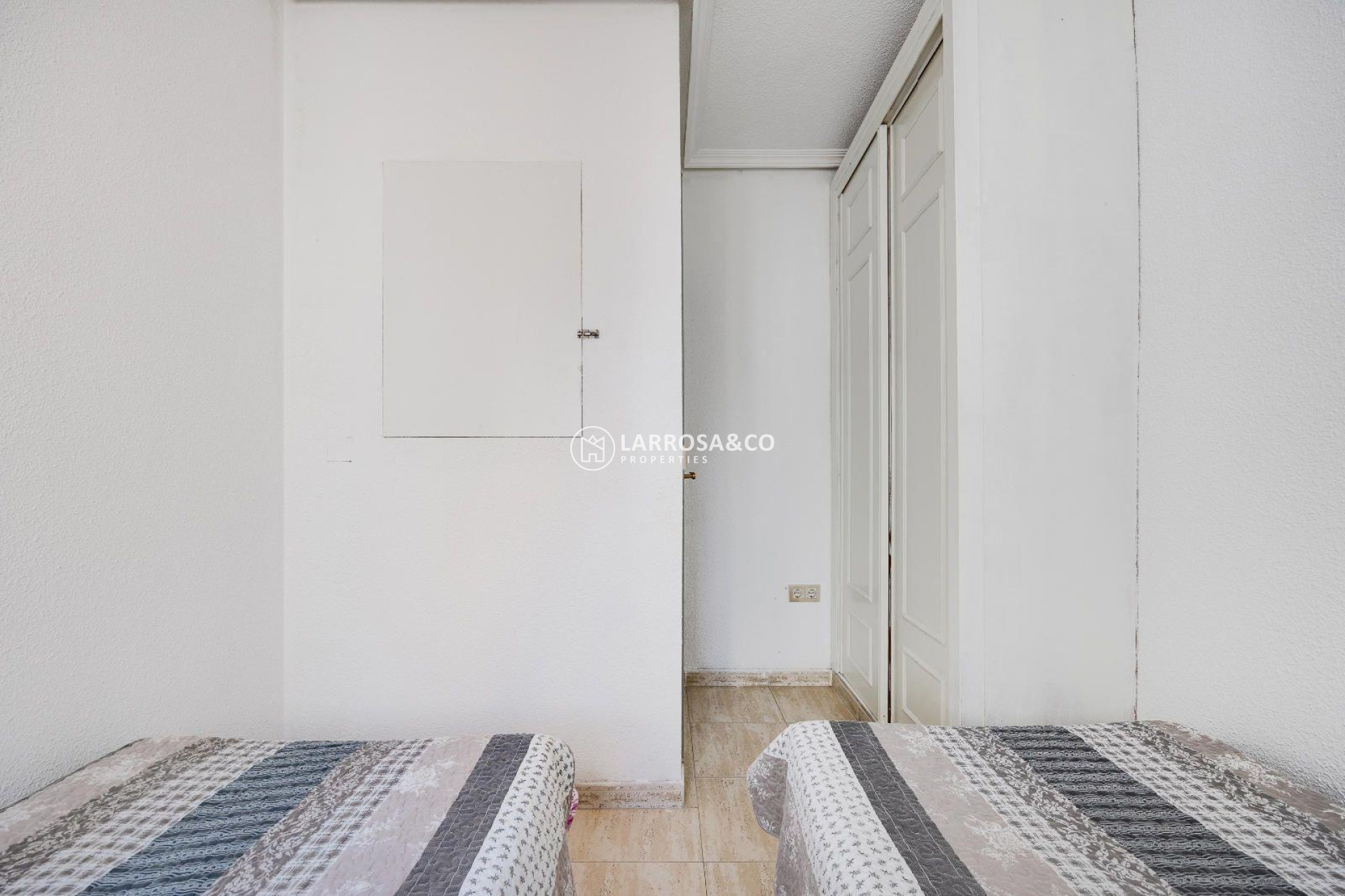 Reventa - Apartamento - Torrevieja - Playa del cura