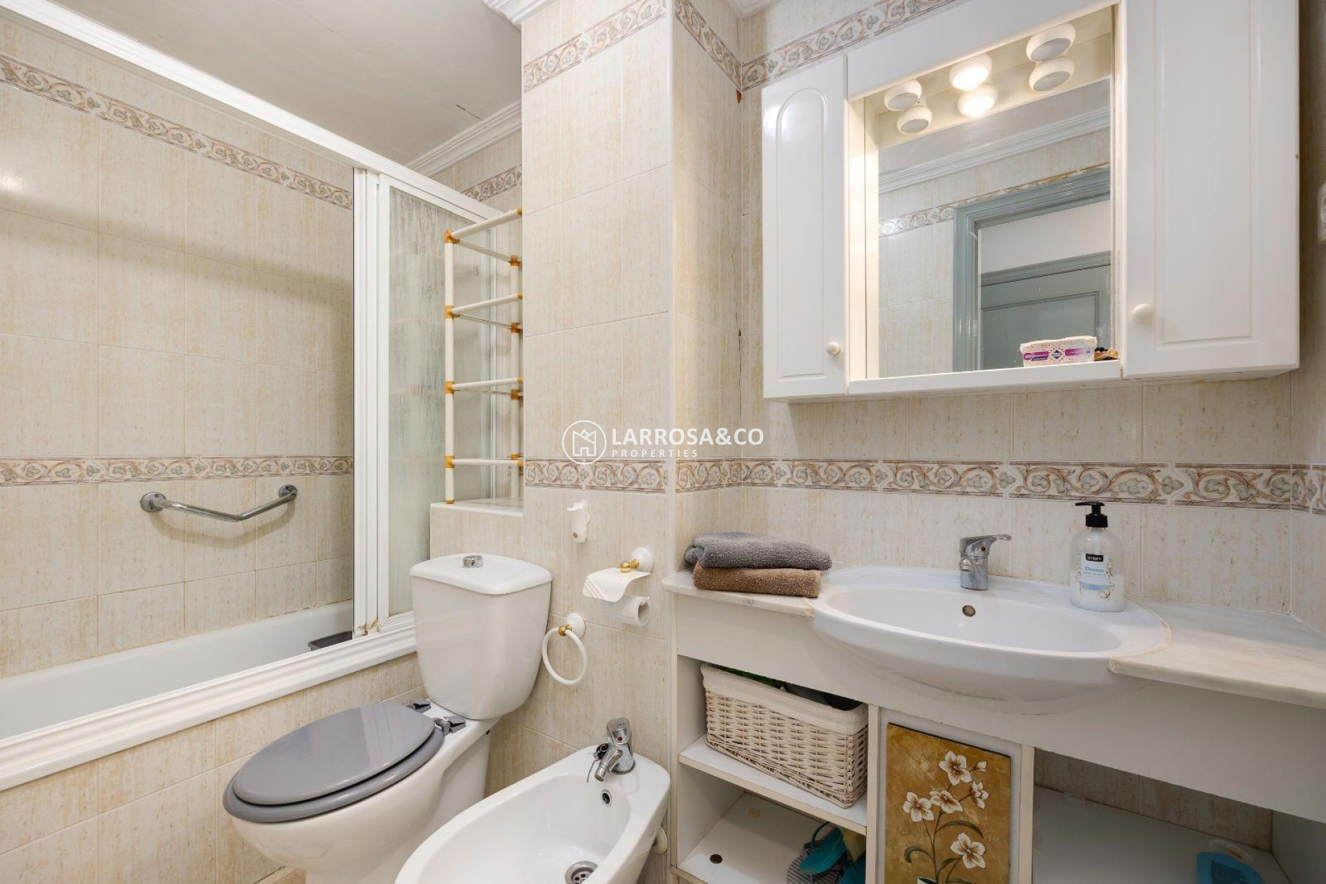 Reventa - Apartamento - Torrevieja - Playa del cura