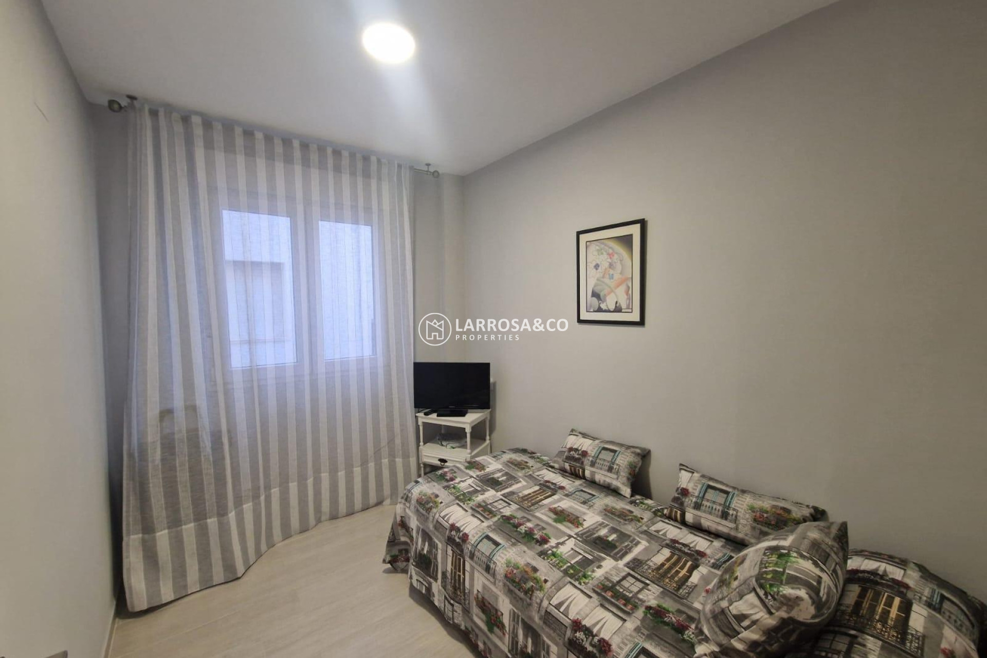 Reventa - Apartamento - Torrevieja - Playa del cura