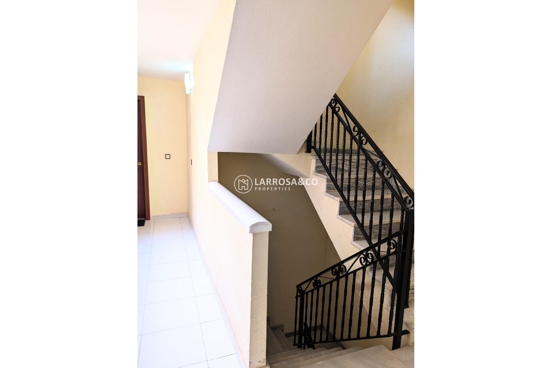 Reventa - Apartamento - Torrevieja - Playa del cura