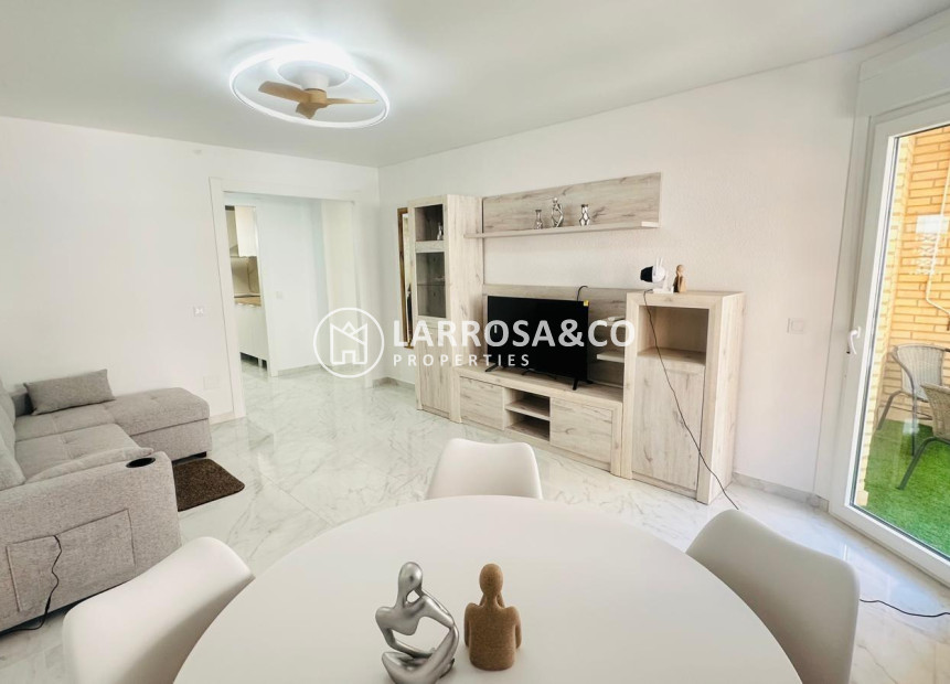 Reventa - Apartamento - Torrevieja - Playa del cura