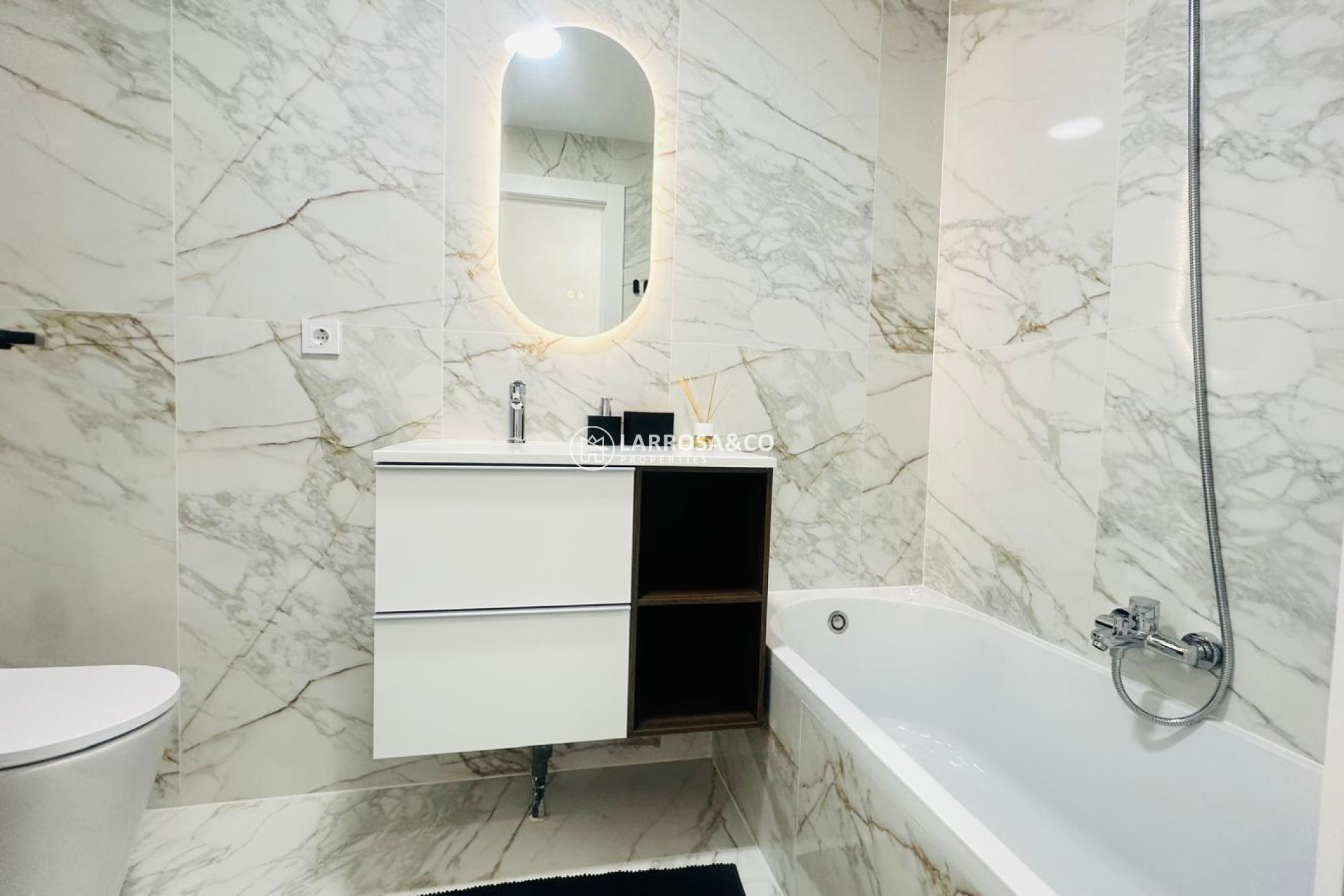 Reventa - Apartamento - Torrevieja - Playa del cura