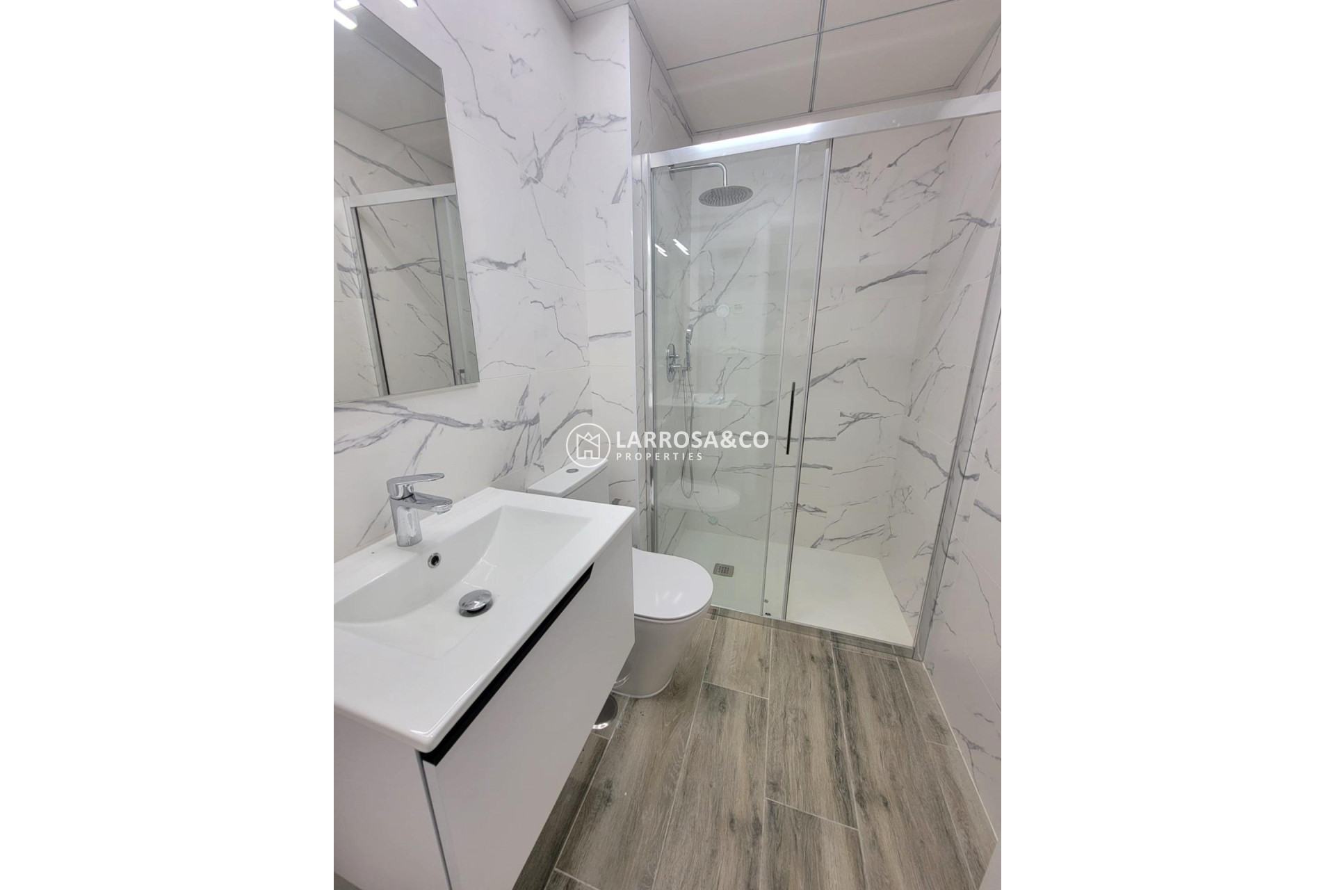 Reventa - Apartamento - Torrevieja - Playa del cura