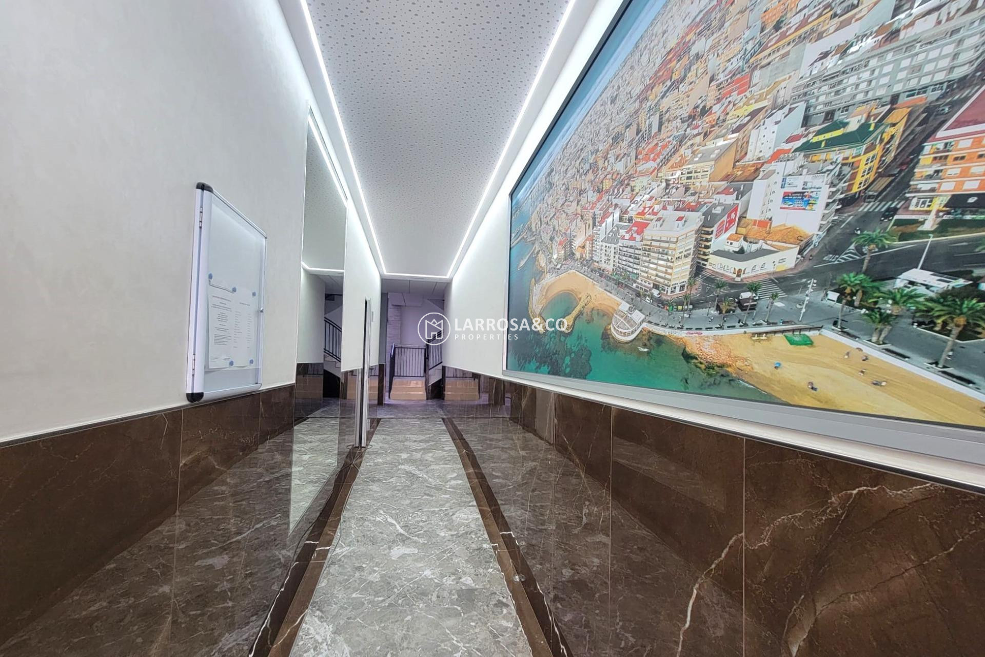 Reventa - Apartamento - Torrevieja - Playa del cura