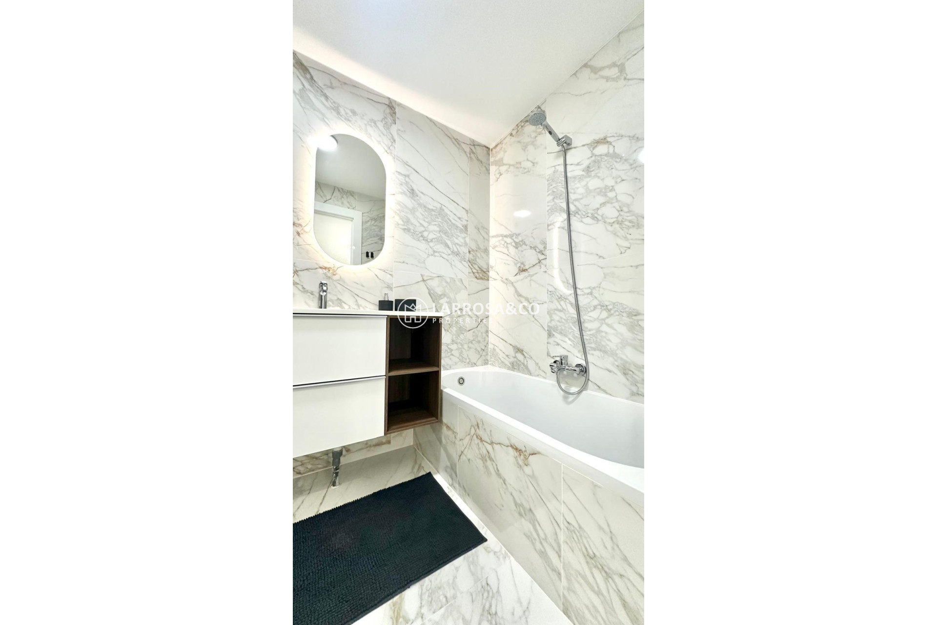 Reventa - Apartamento - Torrevieja - Playa del cura