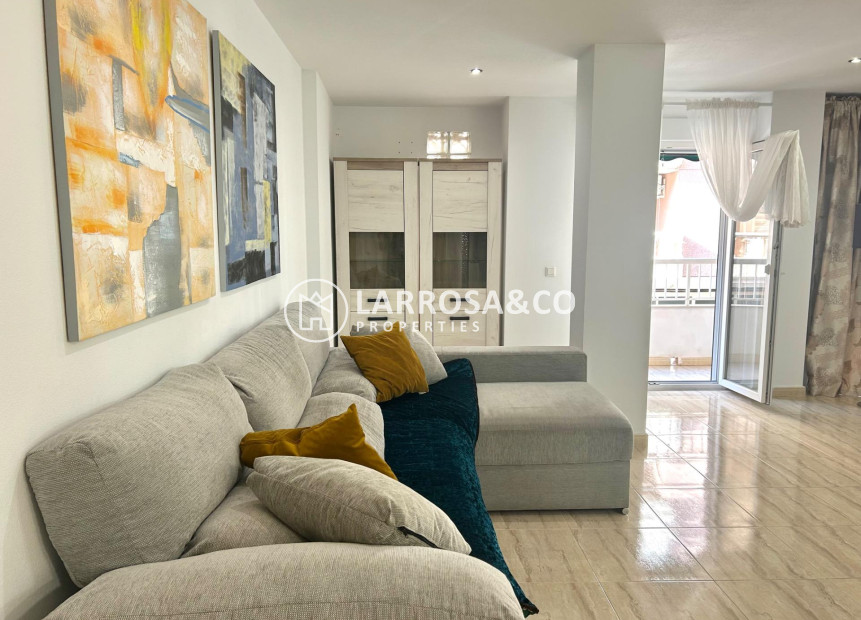 Reventa - Apartamento - Torrevieja - Playa del cura
