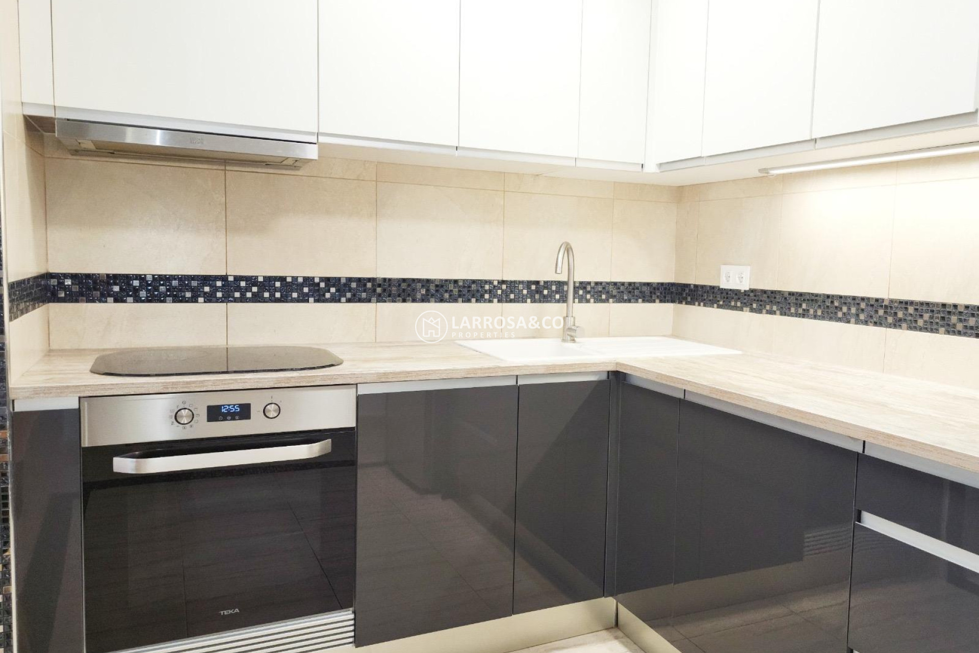 Reventa - Apartamento - Torrevieja - Playa del cura