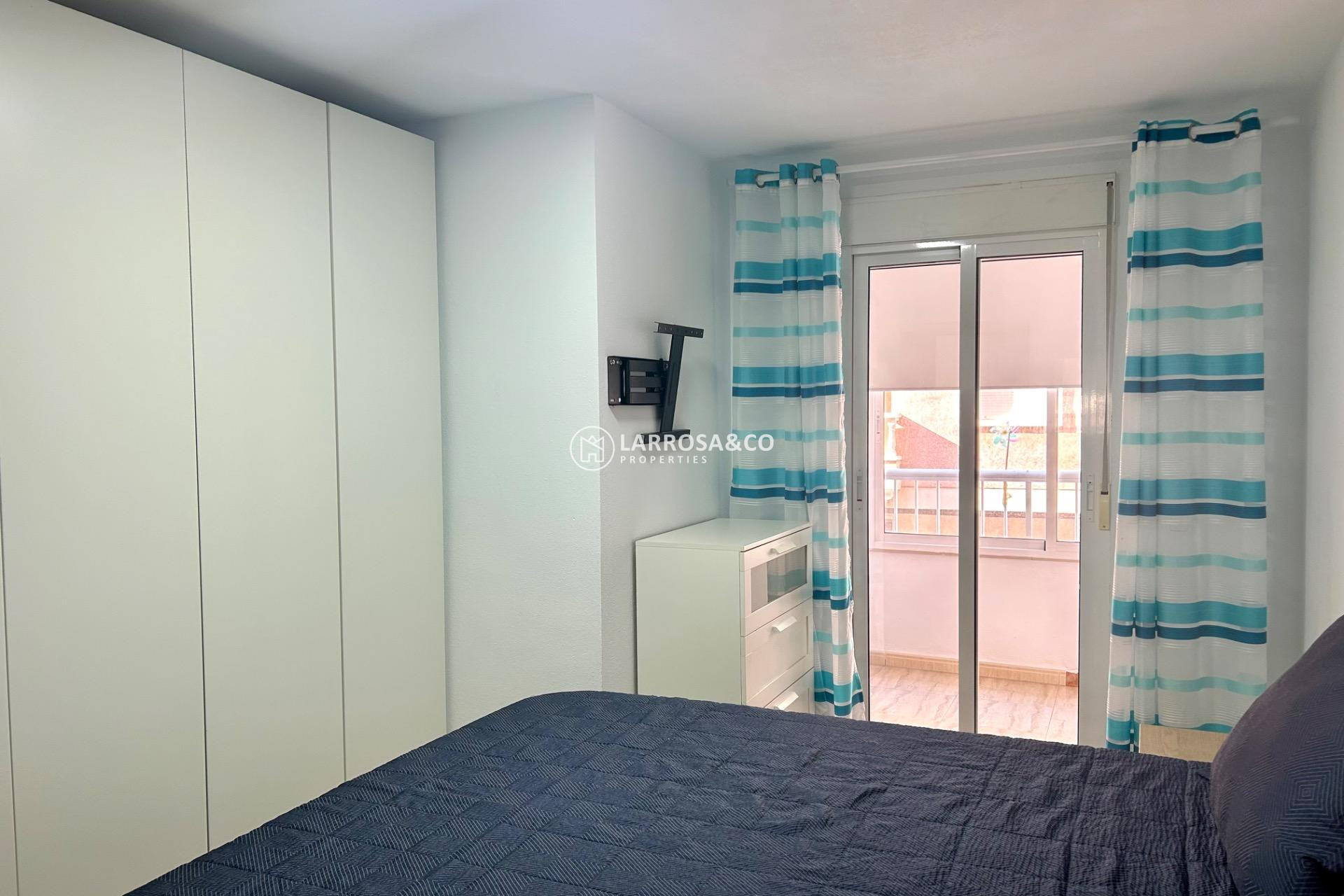 Reventa - Apartamento - Torrevieja - Playa del cura