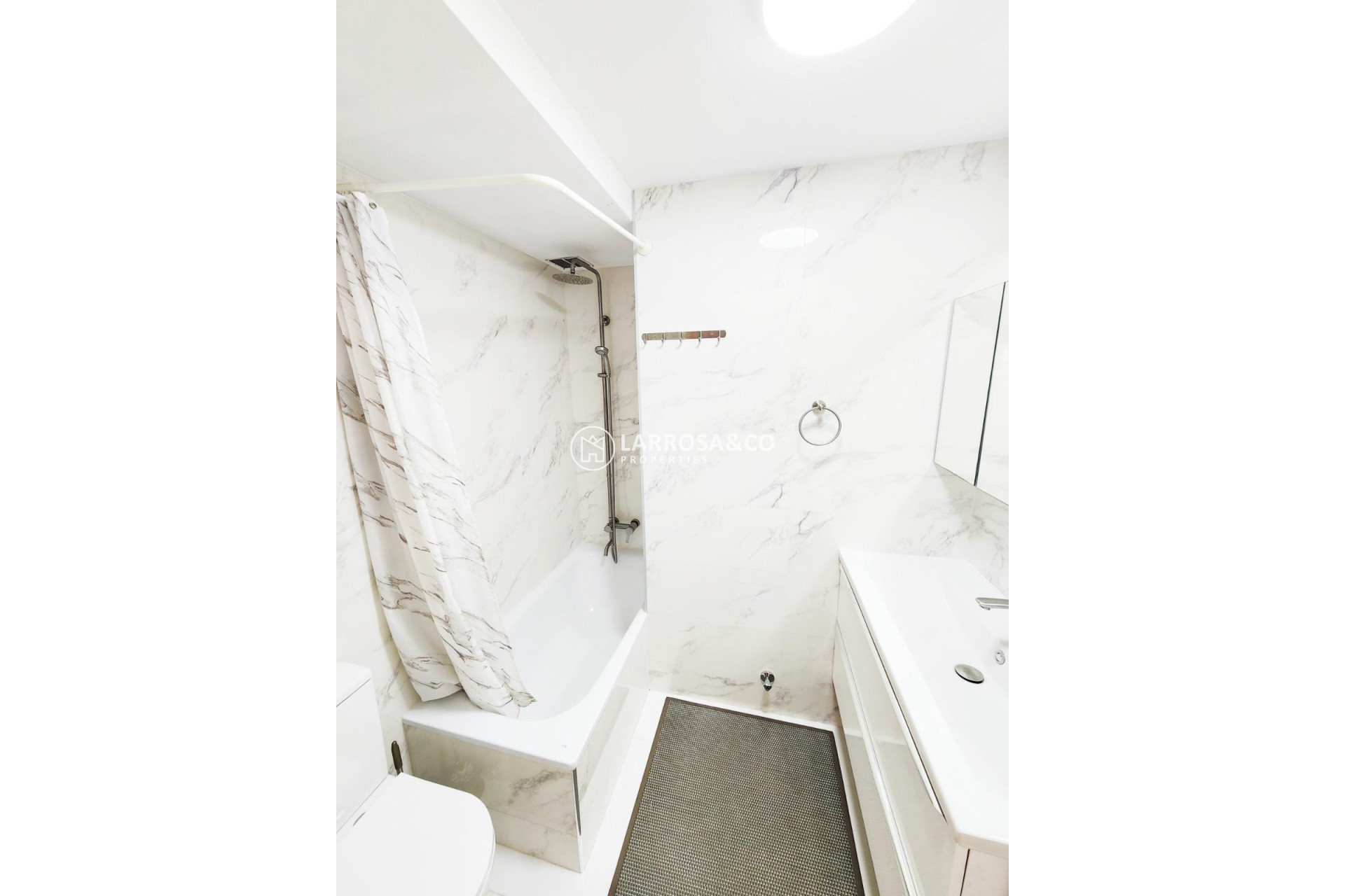 Reventa - Apartamento - Torrevieja - Playa del cura