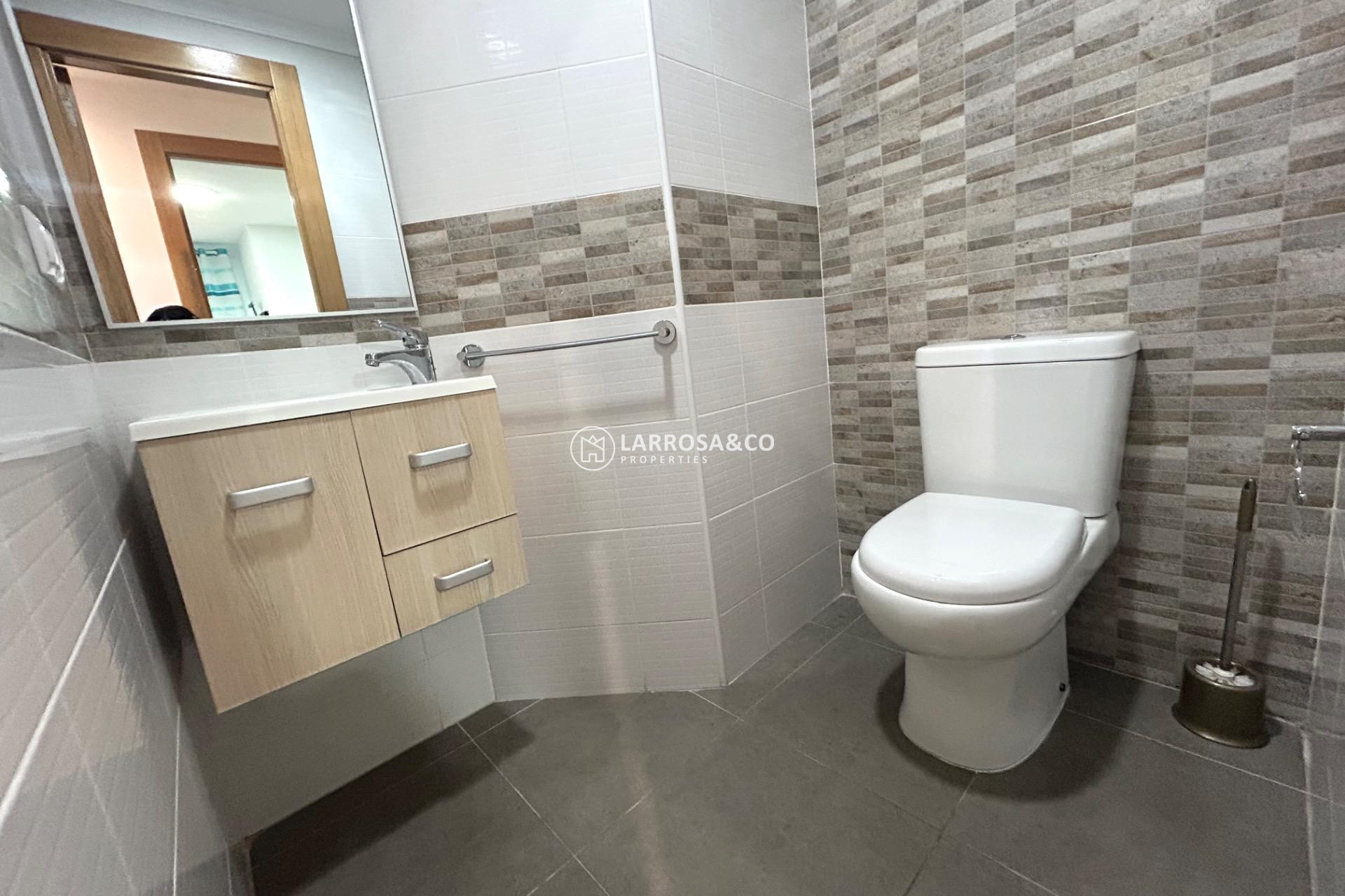 Reventa - Apartamento - Torrevieja - Playa del cura