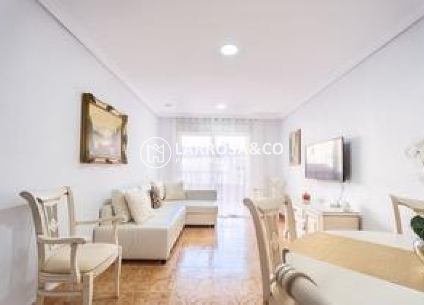 Reventa - Apartamento - Torrevieja - Playa del cura