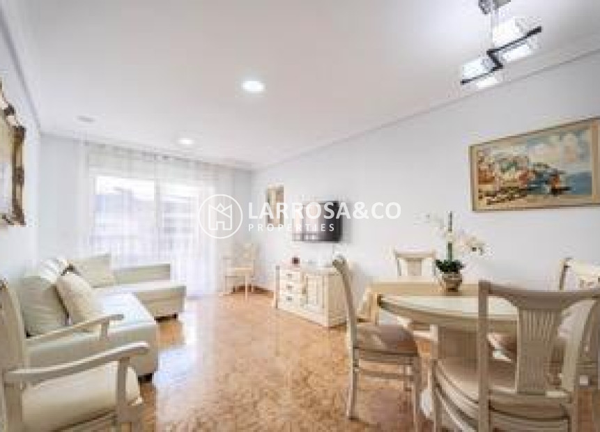 Reventa - Apartamento - Torrevieja - Playa del cura