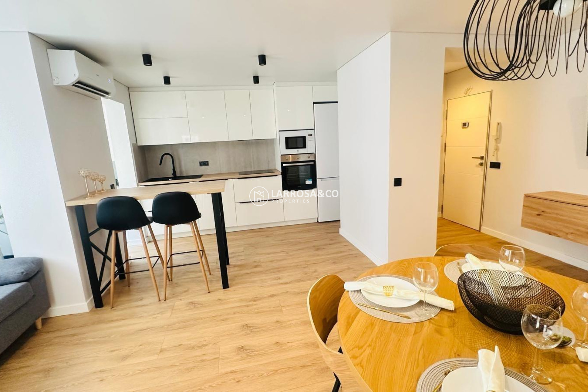 Reventa - Apartamento - Torrevieja - Playa del cura