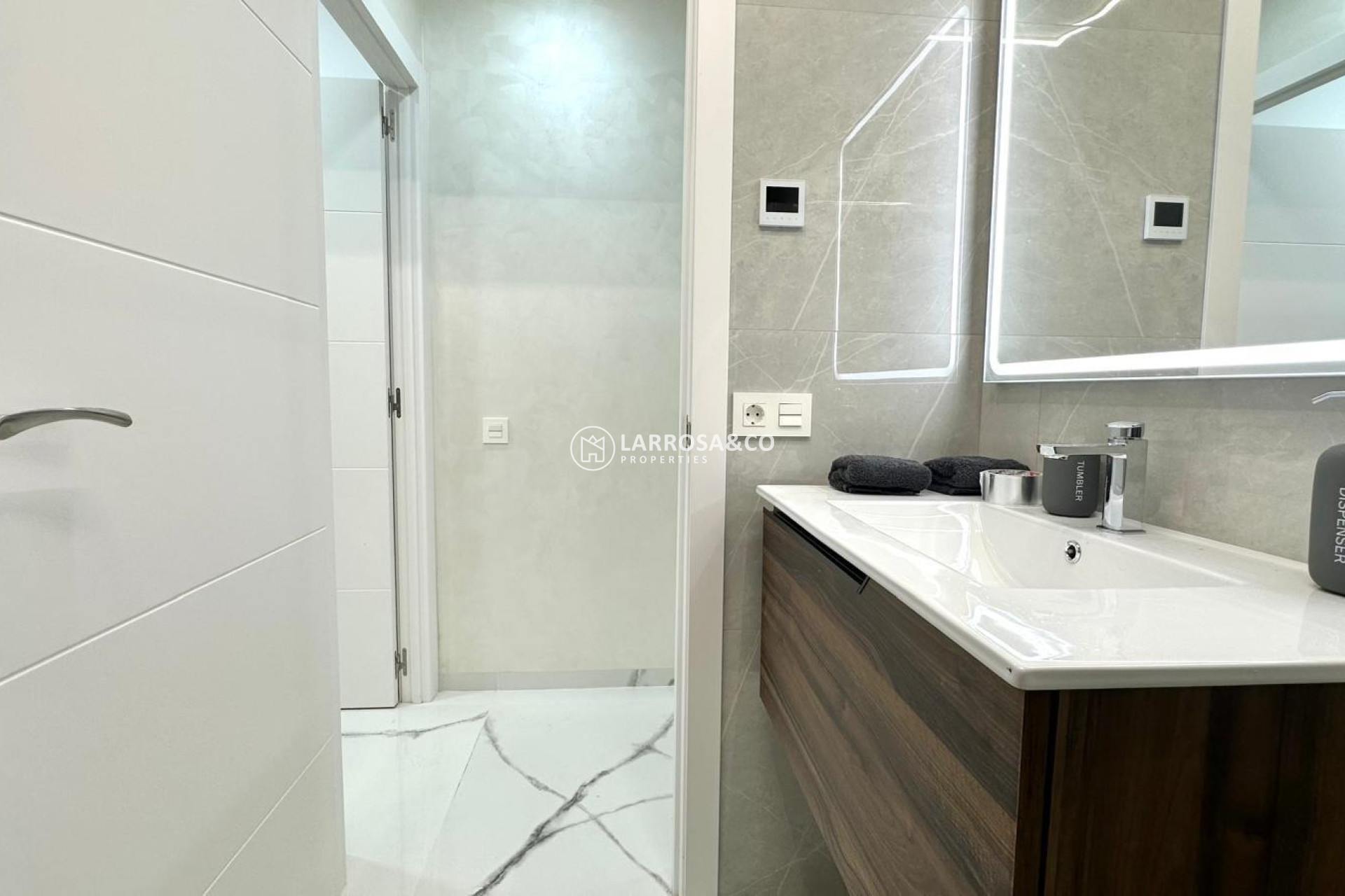 Reventa - Apartamento - Torrevieja - Playa del cura