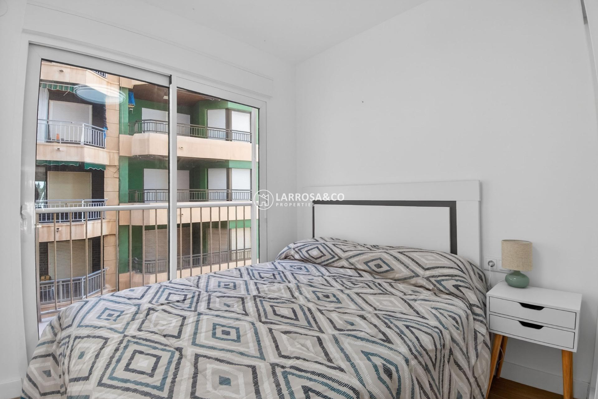 Reventa - Apartamento - Torrevieja - Playa del cura