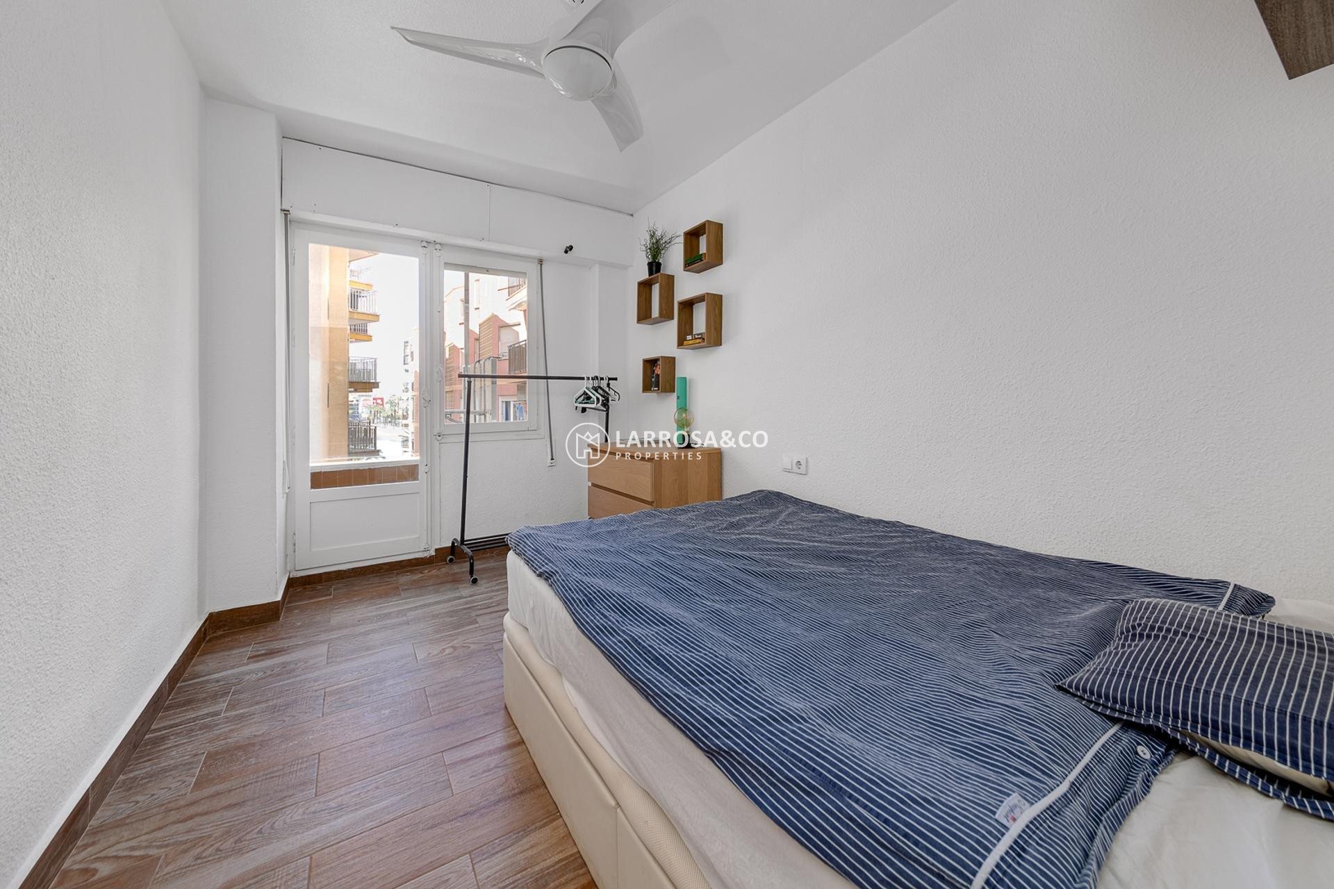 Reventa - Apartamento - Torrevieja - Playa del cura