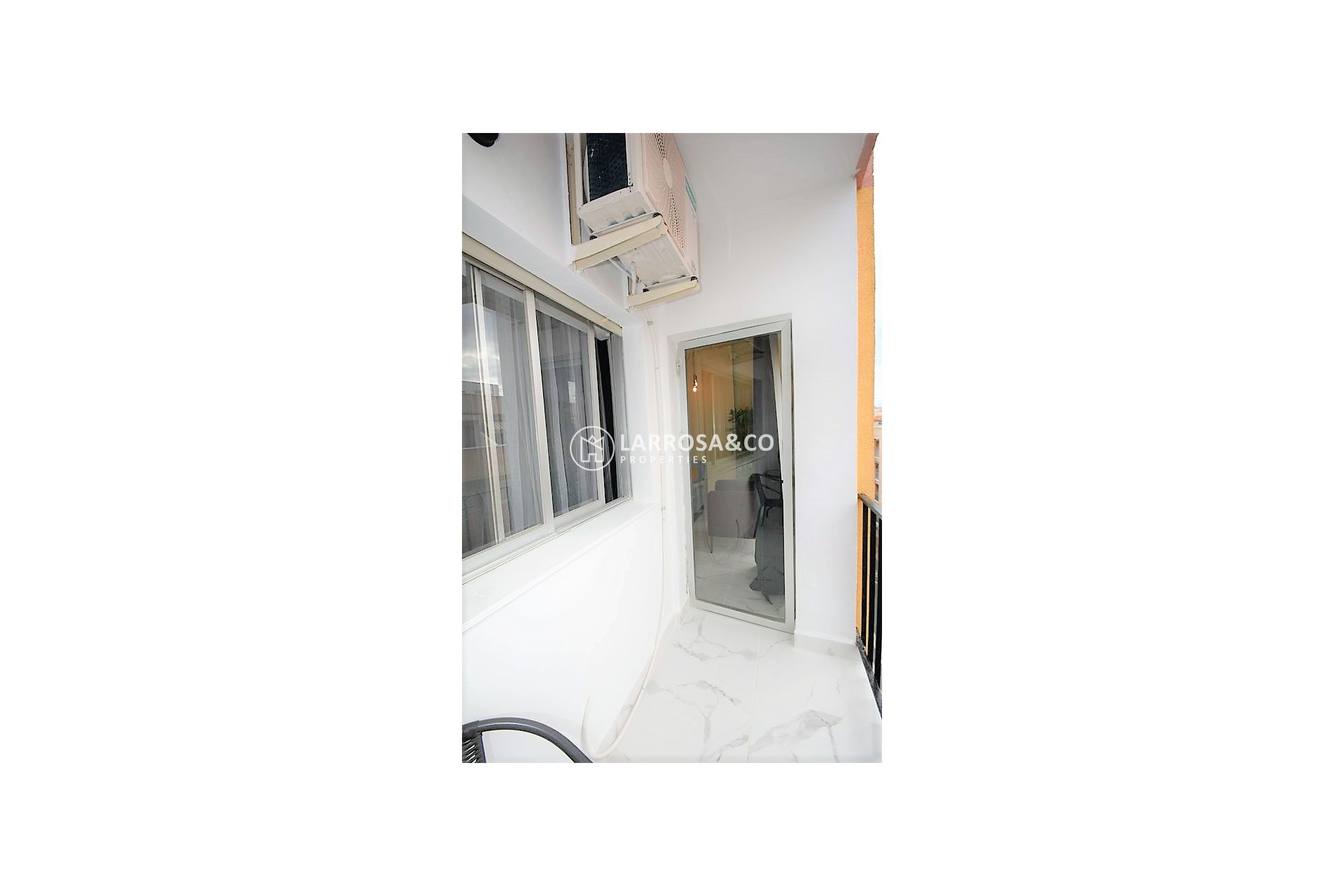 Reventa - Apartamento - Torrevieja - Playa Los Locos